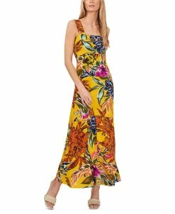 Vince Camuto Women's Printed Tiered Smocked-Back Challis Maxi Dress