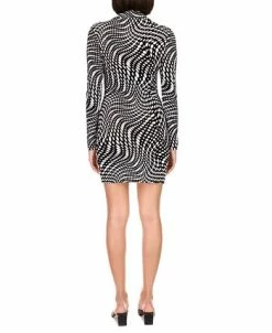 Alternative view of Sanctuary Daydream Knit Shirtdress