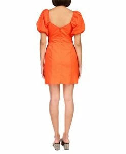 Alternative view of Sanctuary Women's Solid Resort Puff-Sleeve Poplin Dress