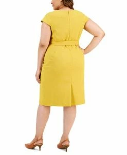 Alternative view of Kasper Plus Size Cap-Sleeve Tie-Waist Zip-Back Dress